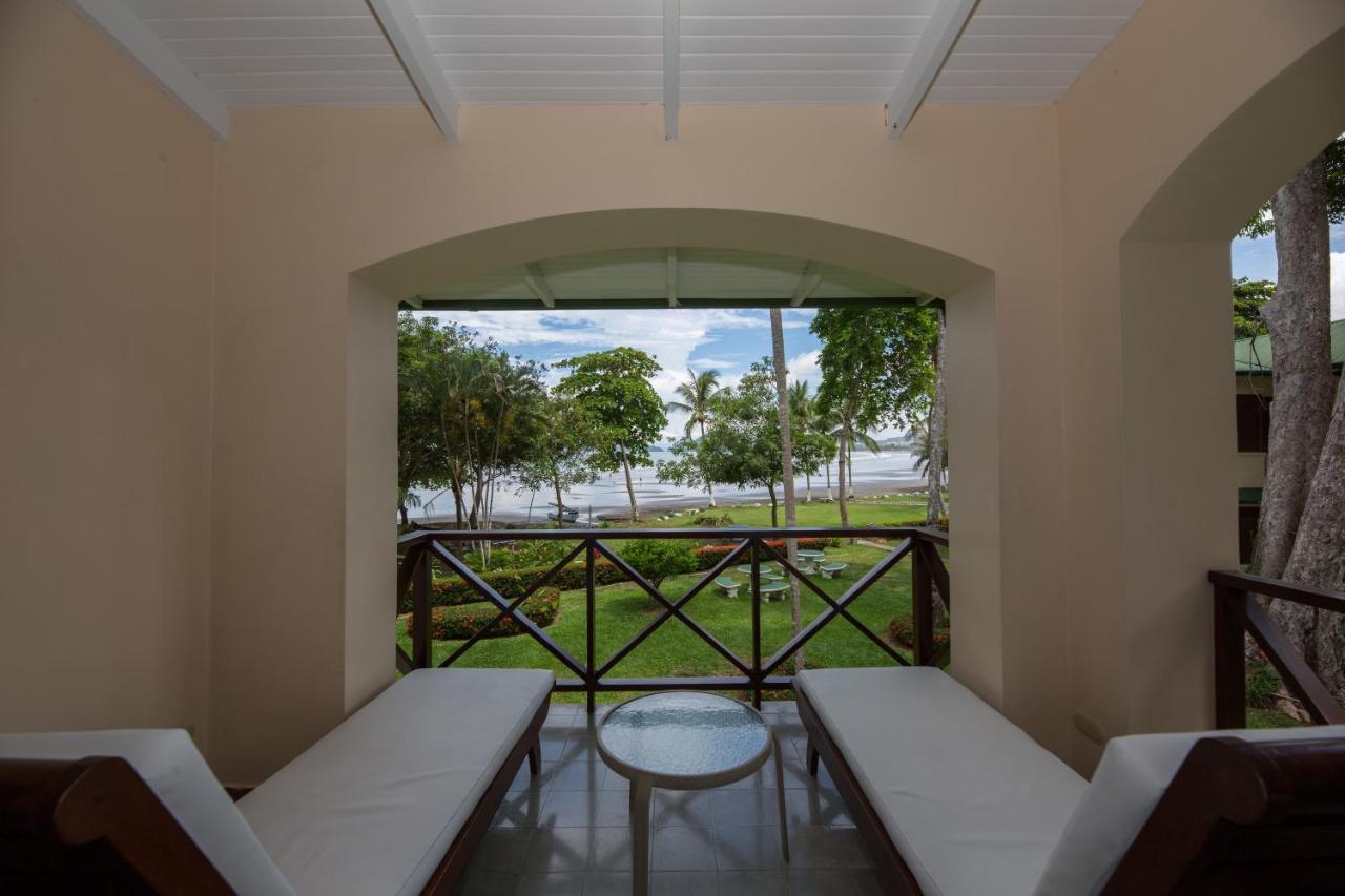 Hotel Club del Mar Oceanfront Jacó Esterno foto